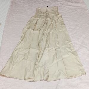STYLEWE Soft Beige Sleeveless Maxi